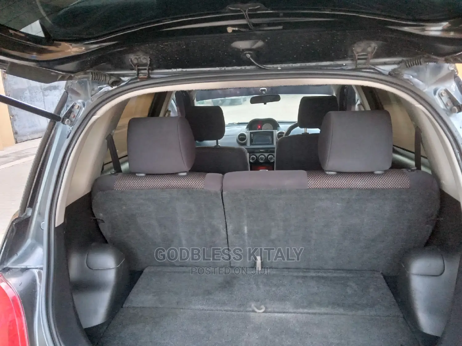 Toyota IST 2003 Black
