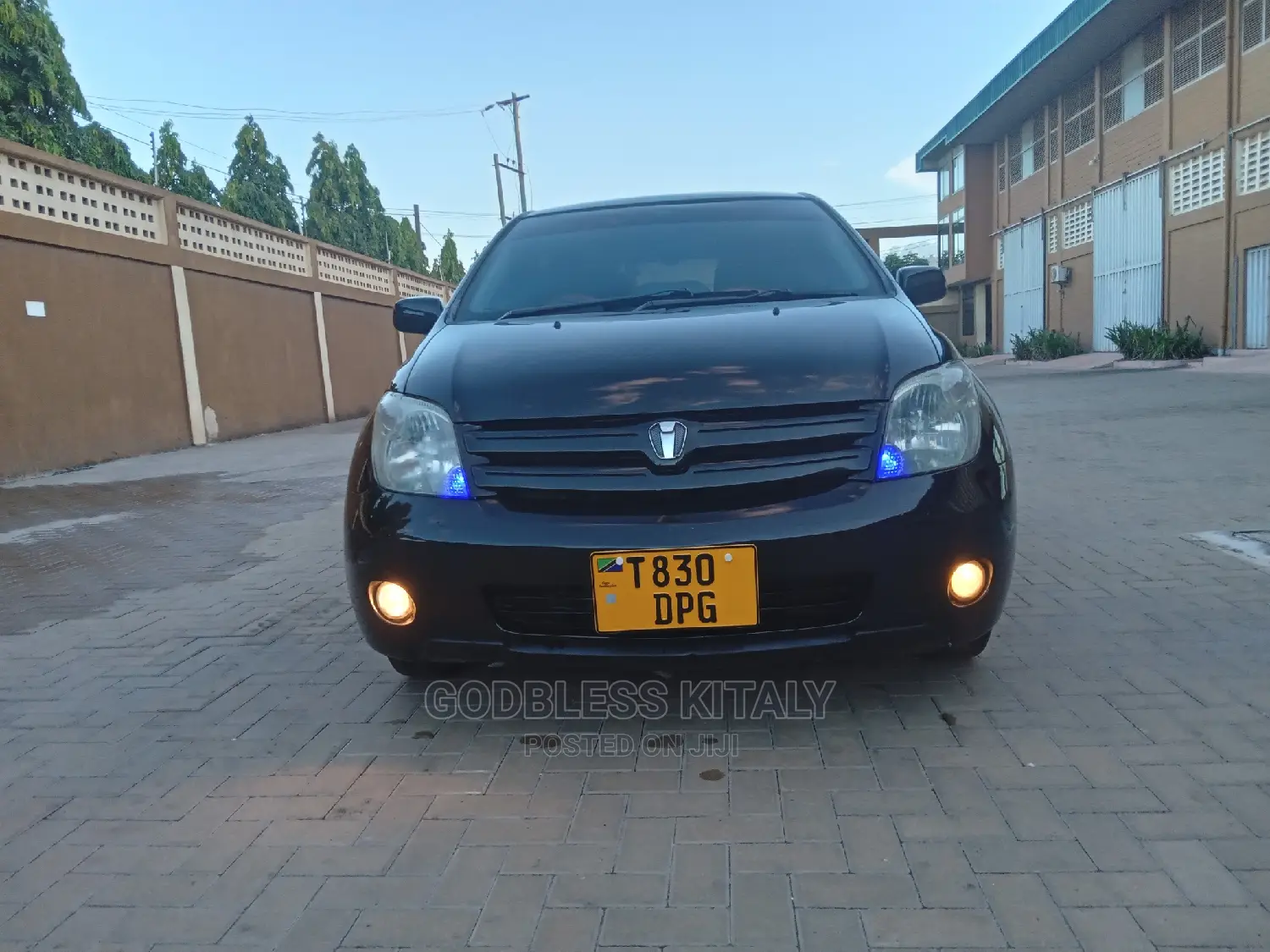 Toyota IST 2003 Black