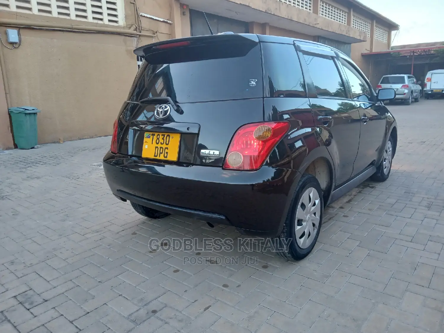 Toyota IST 2003 Black