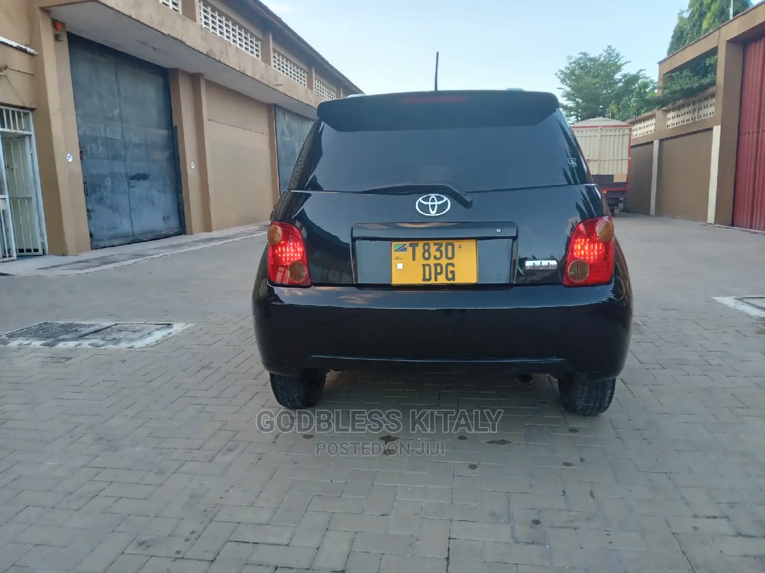 Toyota IST 2003 Black