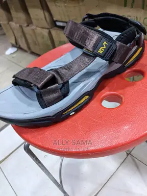 Men's Sandals Brown