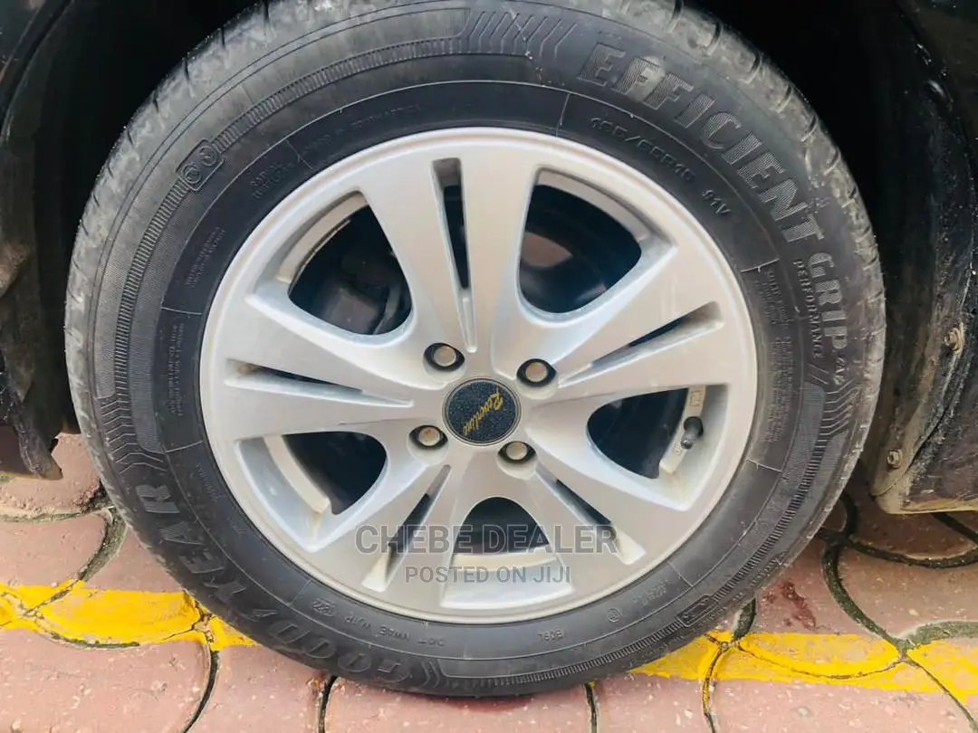 Toyota IST 2005 Black