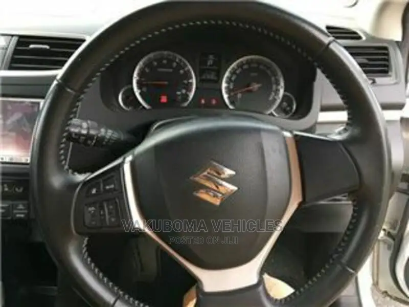 Suzuki Swift 1.4 2012 White