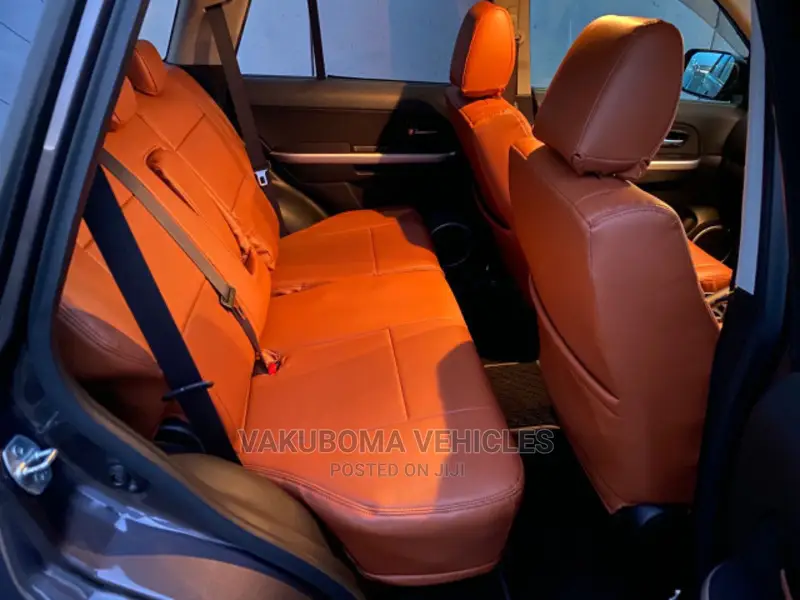 Suzuki Escudo 2011 Gray