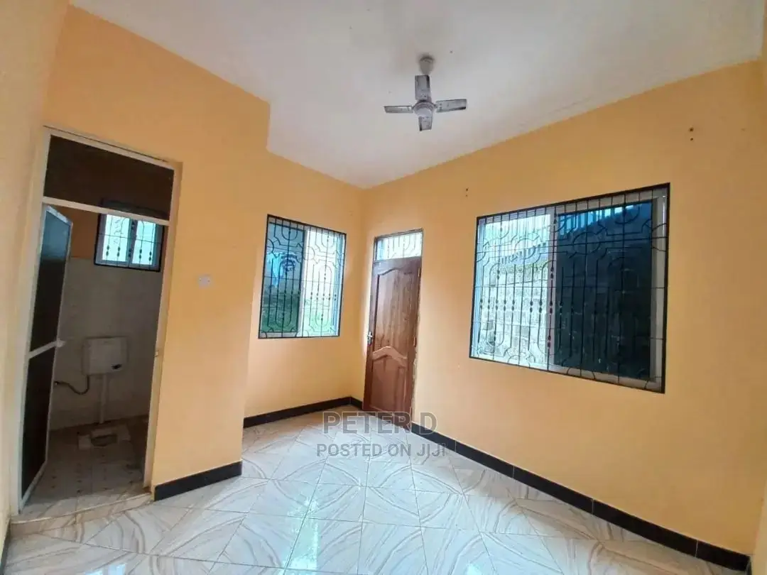 1bdrm Apartment in Kimara for Rent