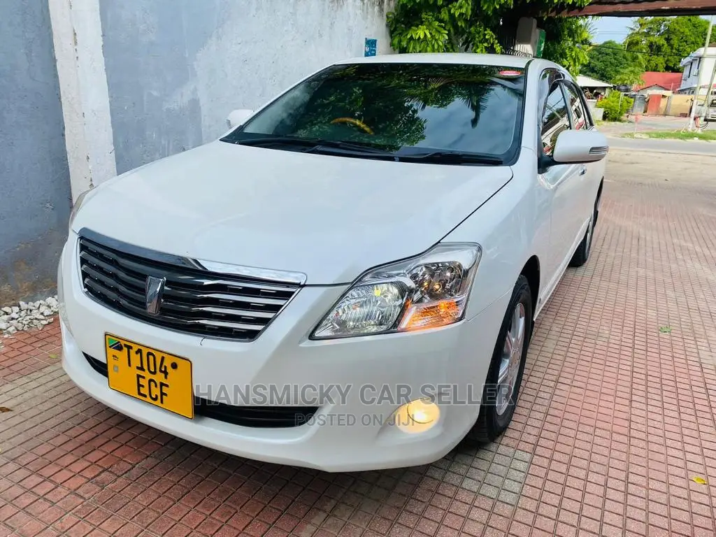 Toyota Premio 2008 White