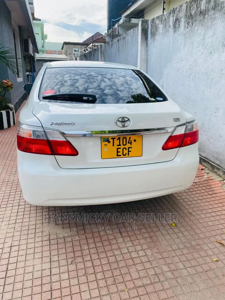 Toyota Premio 2008 White