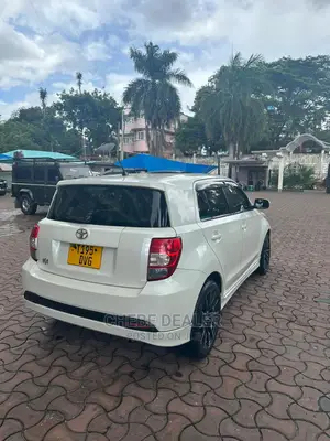 Toyota IST 2007 White
