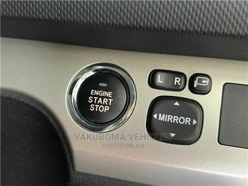 Toyota Corolla Rumion 2009 Gray