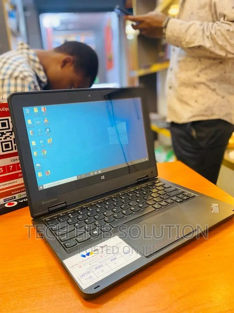 Laptop Lenovo Yoga 11e 4GB Intel HDD 500GB
