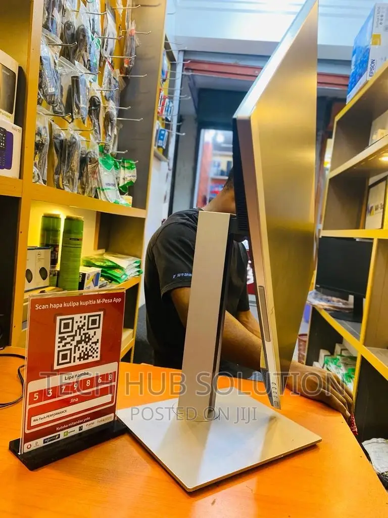 Hp 24inch HD Monitor