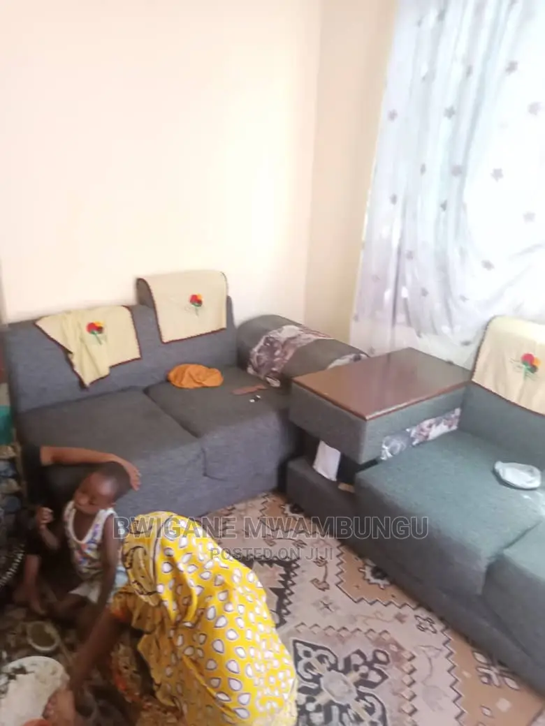Furnished 3bdrm Apartment in Mwambungu Broker, Mbagala for Sale
