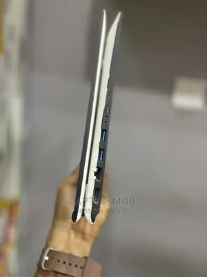 Laptop Lenovo Yoga 700 4GB Intel HDD 500GB