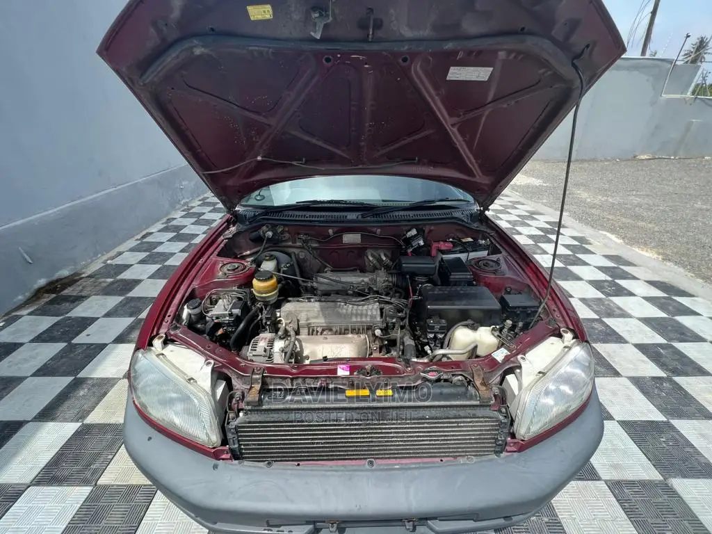 Toyota RAV4 Base 4x4 1999