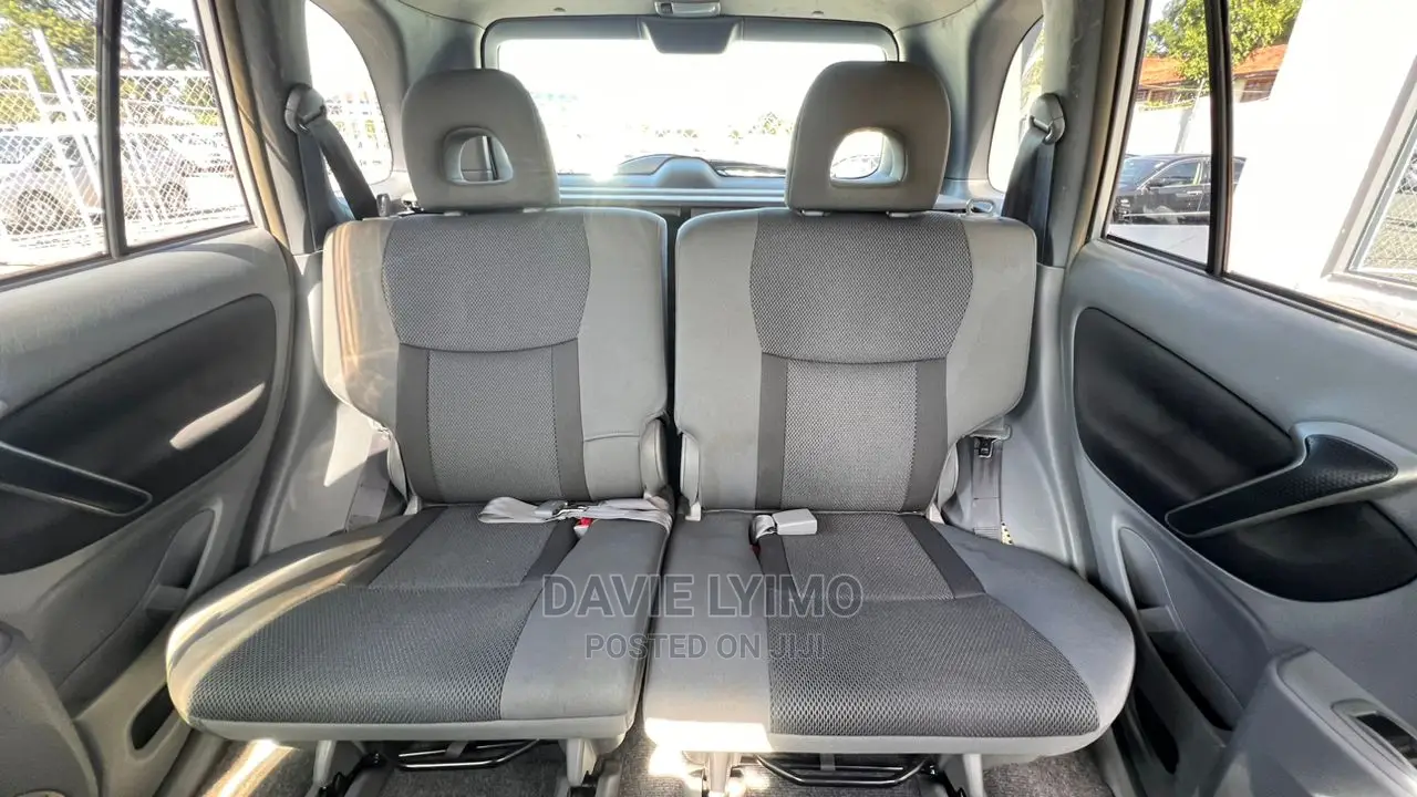 Toyota RAV4 Base 4x4 1999