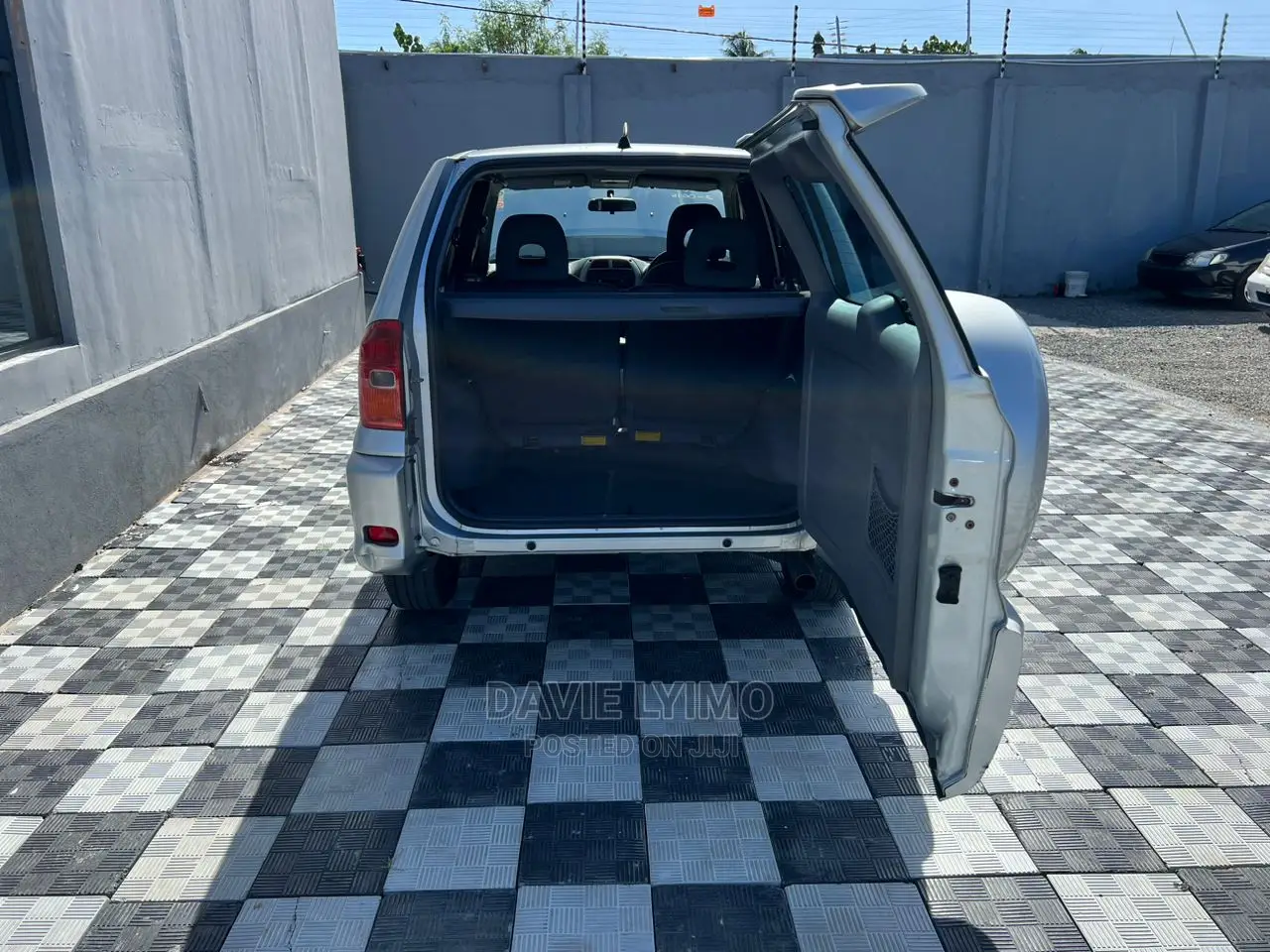 Toyota RAV4 1.8 2005 Silver