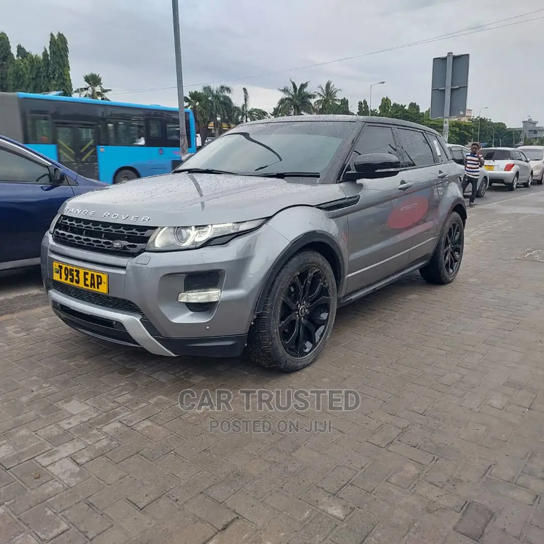 Land Rover Range Rover 2012 Black