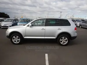 Volkswagen Touareg 2005 Silver