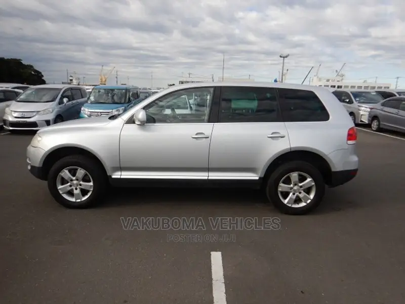 Volkswagen Touareg 2005 Silver