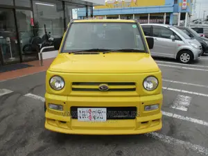 Daihatsu Mira 2003 Yellow