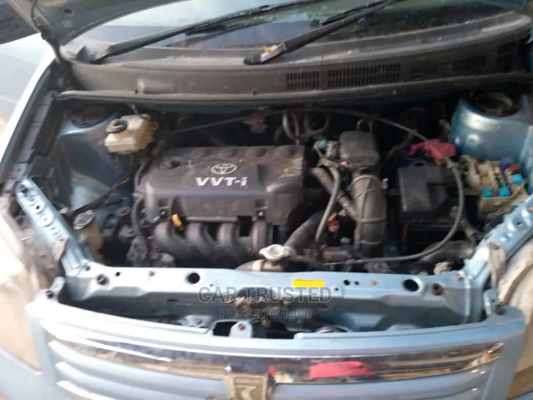 Toyota Raum 1.5 FWD 2005 Beige