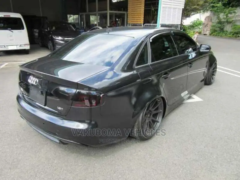Audi A4 2011 Black