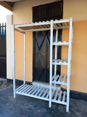 Kabati La Pallet Milango 2