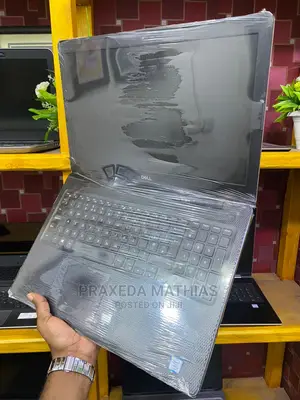 Laptop Dell Inspiron 15 4GB Intel Core I3 HDD 500GB