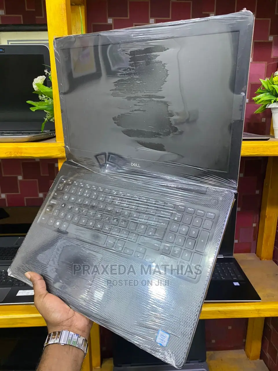 Laptop Dell Inspiron 15 4GB Intel Core I3 HDD 500GB