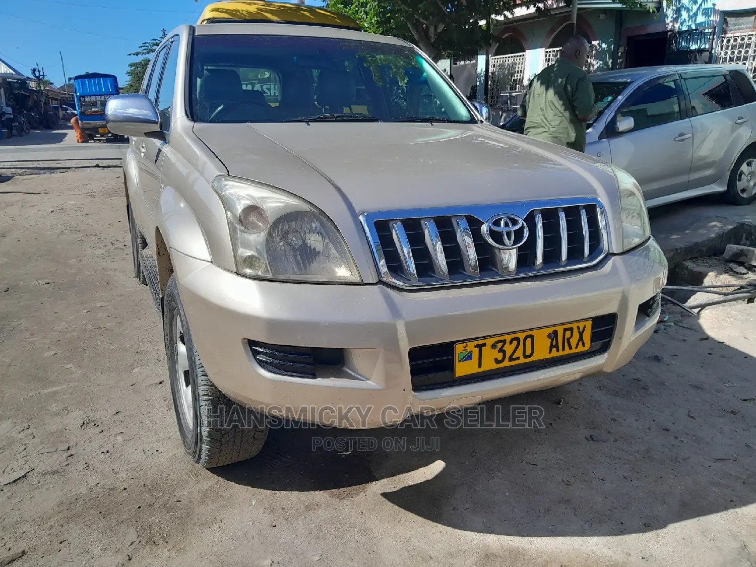 Toyota Land Cruiser Prado 2015 Gold