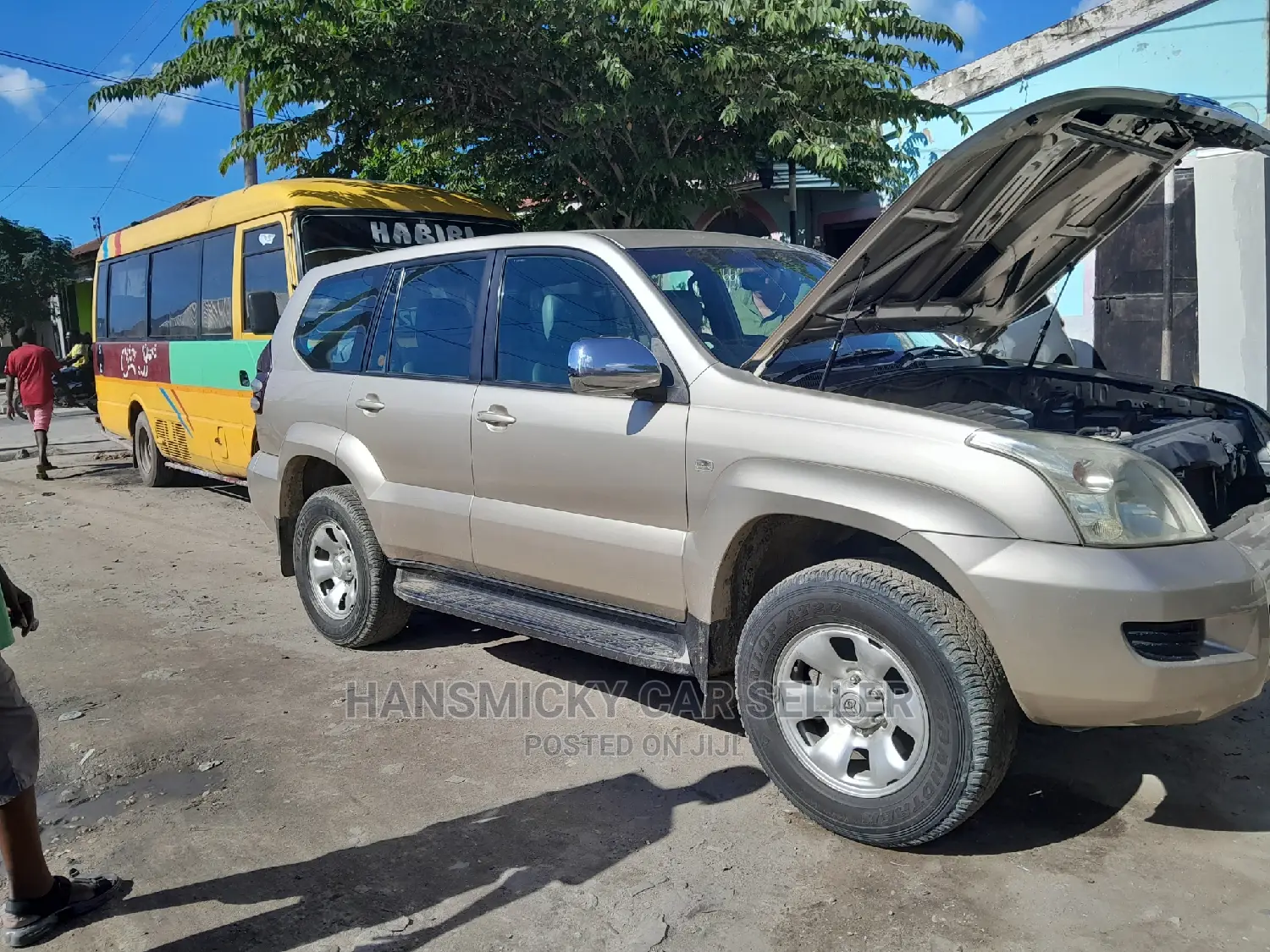 Toyota Land Cruiser Prado 2015 Gold