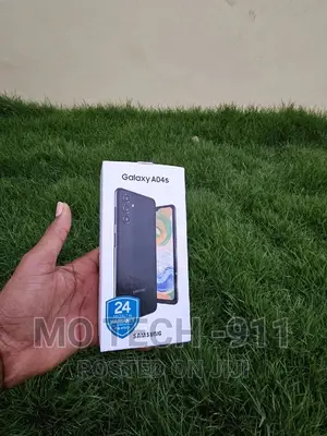 New Samsung Galaxy A04s 128 GB Black