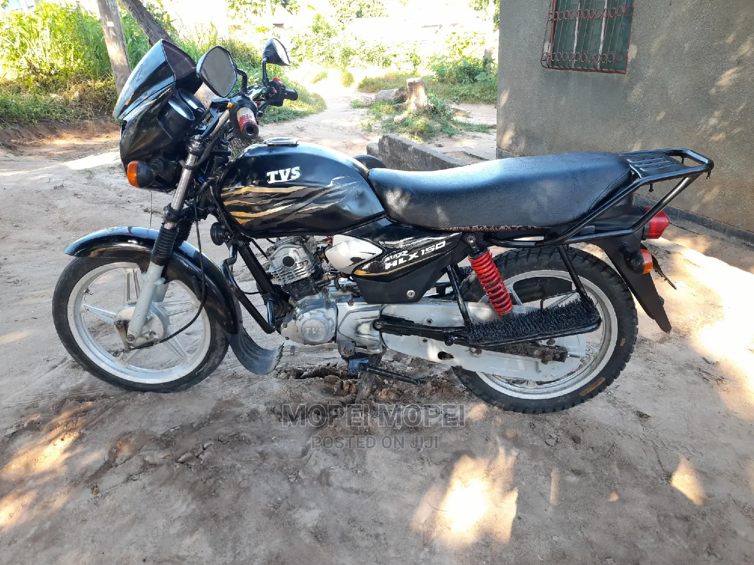 TVS King Cargo 2021 Yellow