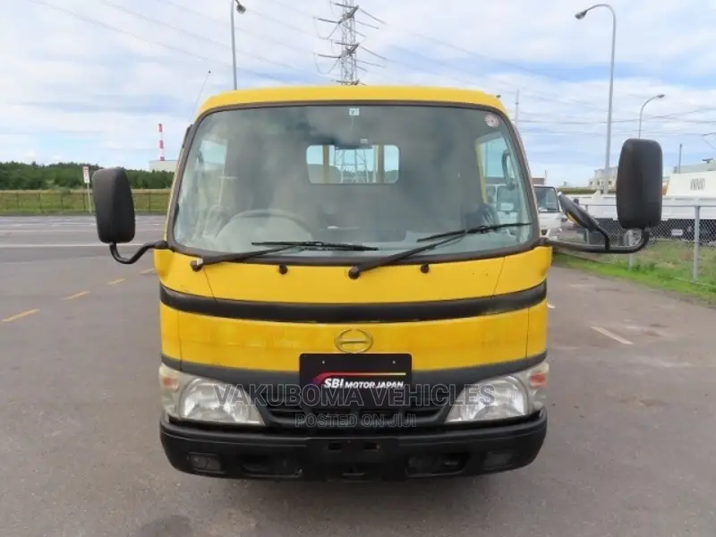 Flat Body Truck