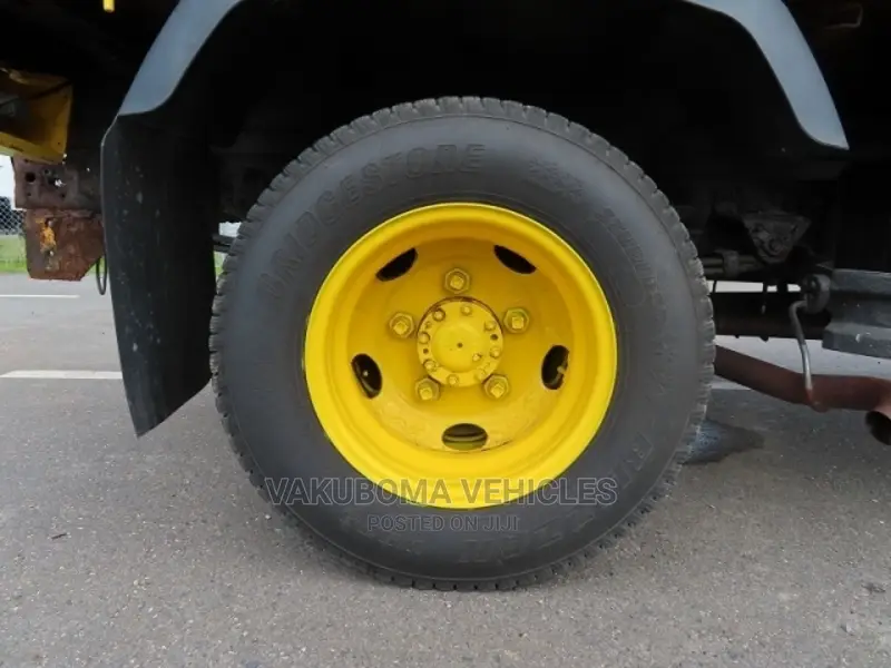 Flat Body Truck
