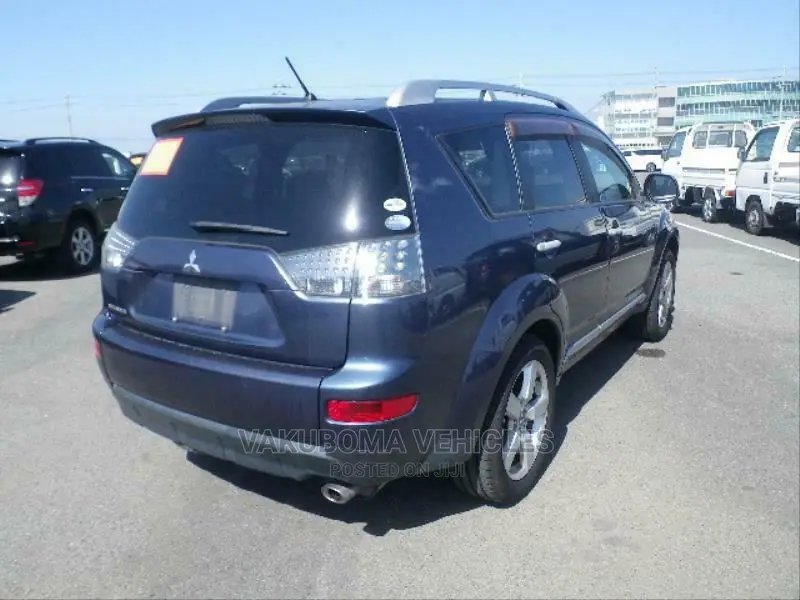 Mitsubishi Outlander 2006 Blue