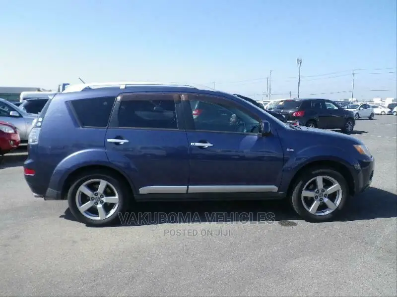 Mitsubishi Outlander 2006 Blue