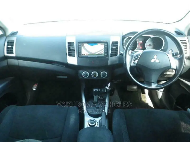 Mitsubishi Outlander 2006 Blue
