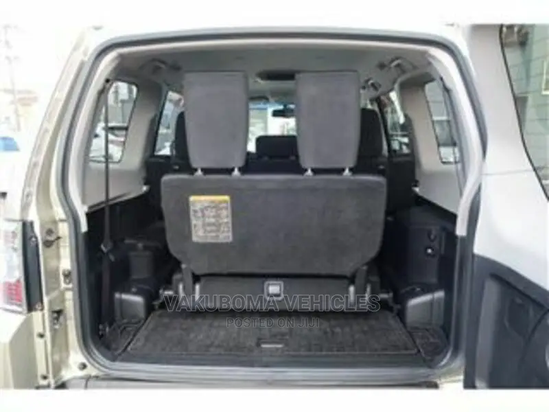 Mitsubishi Pajero 2006 Brown