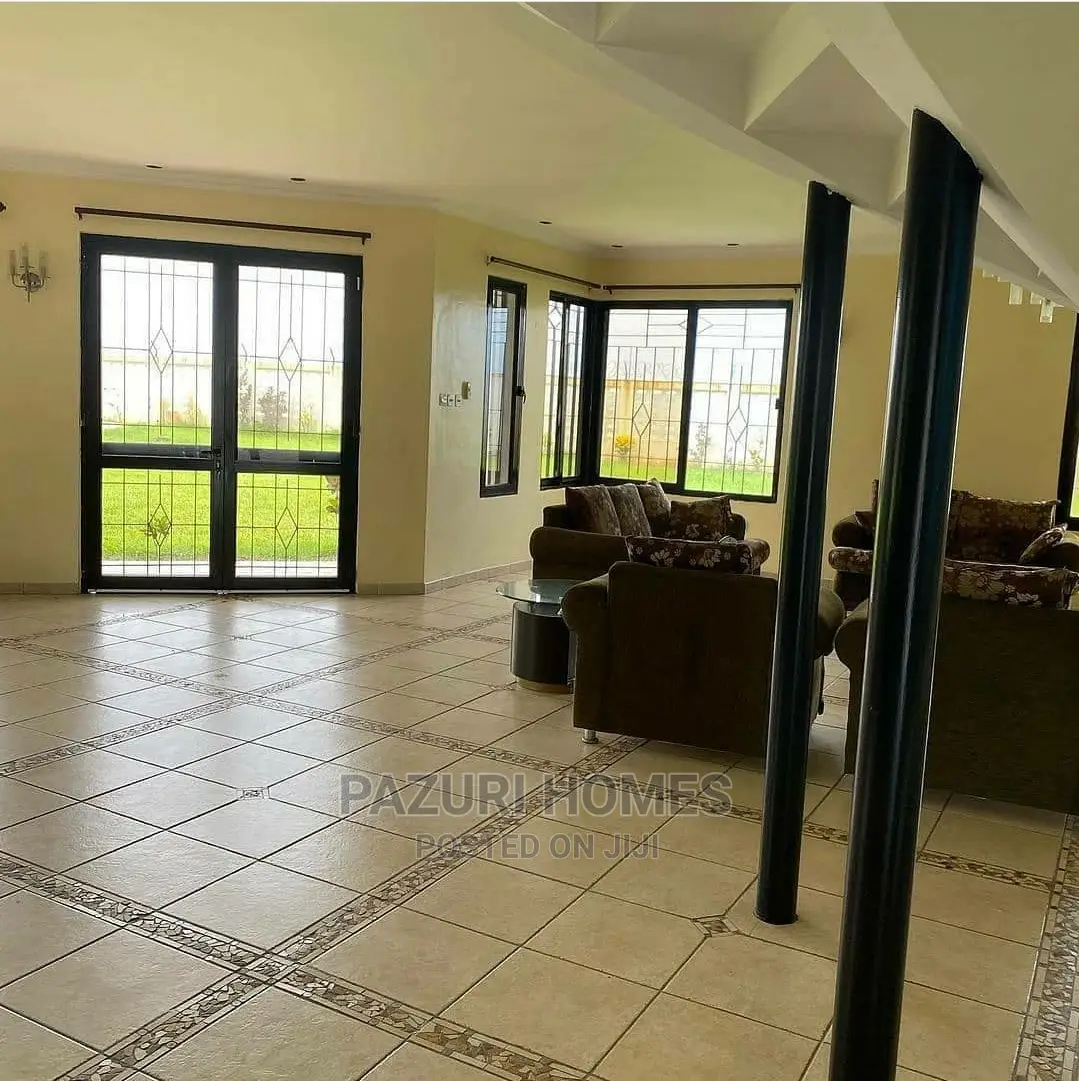 4bdrm Villa in Kawe Beach for Rent