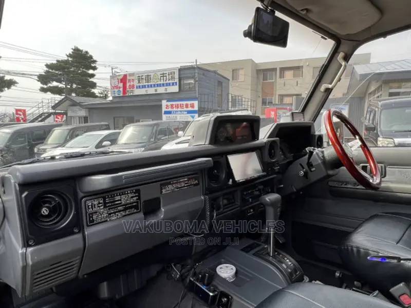 Toyota Land Cruiser Prado 1991 Brown