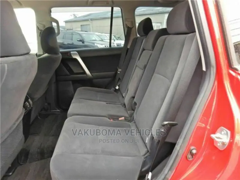 Toyota Land Cruiser Prado 2016 Red