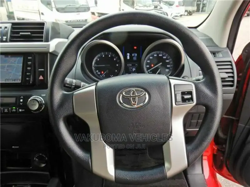 Toyota Land Cruiser Prado 2016 Red