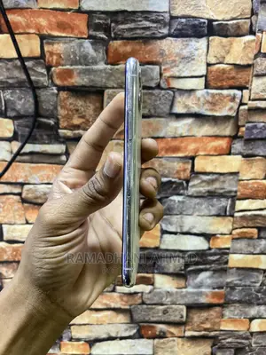 Apple iPhone 11 Pro 256 GB white