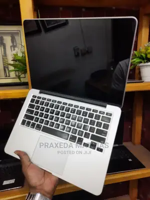 Laptop Apple MacBook Pro 2015 8GB Intel Core I5 SSD 128GB