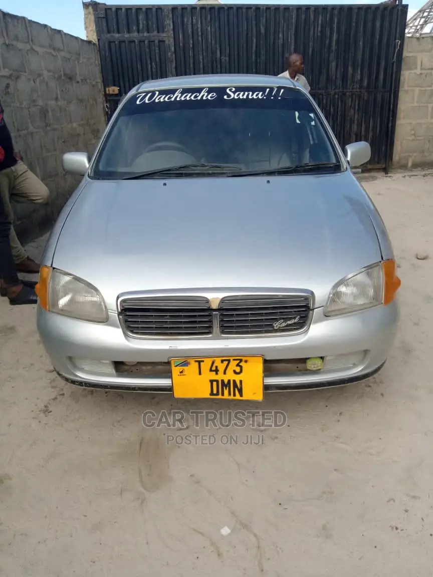 Toyota Starlet 2000 Silver