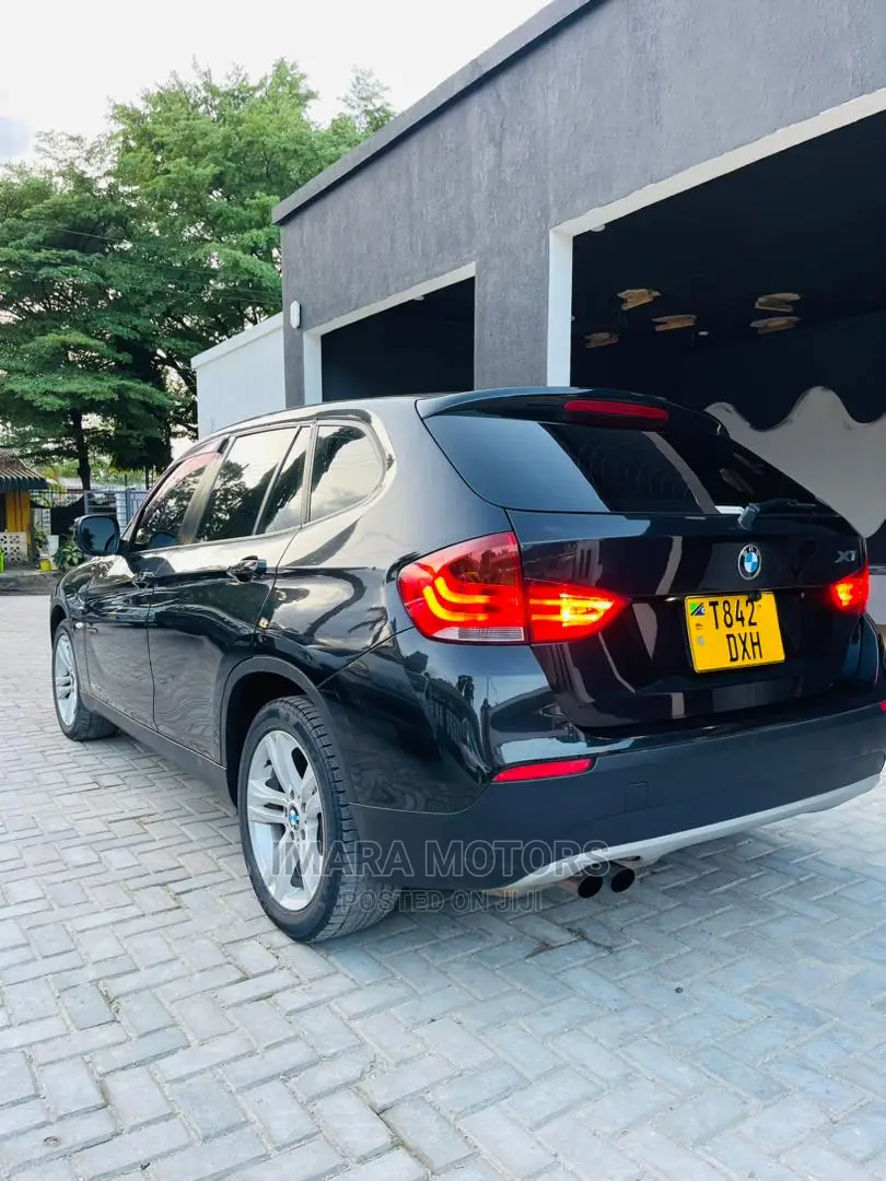 BMW X1 2011 Black