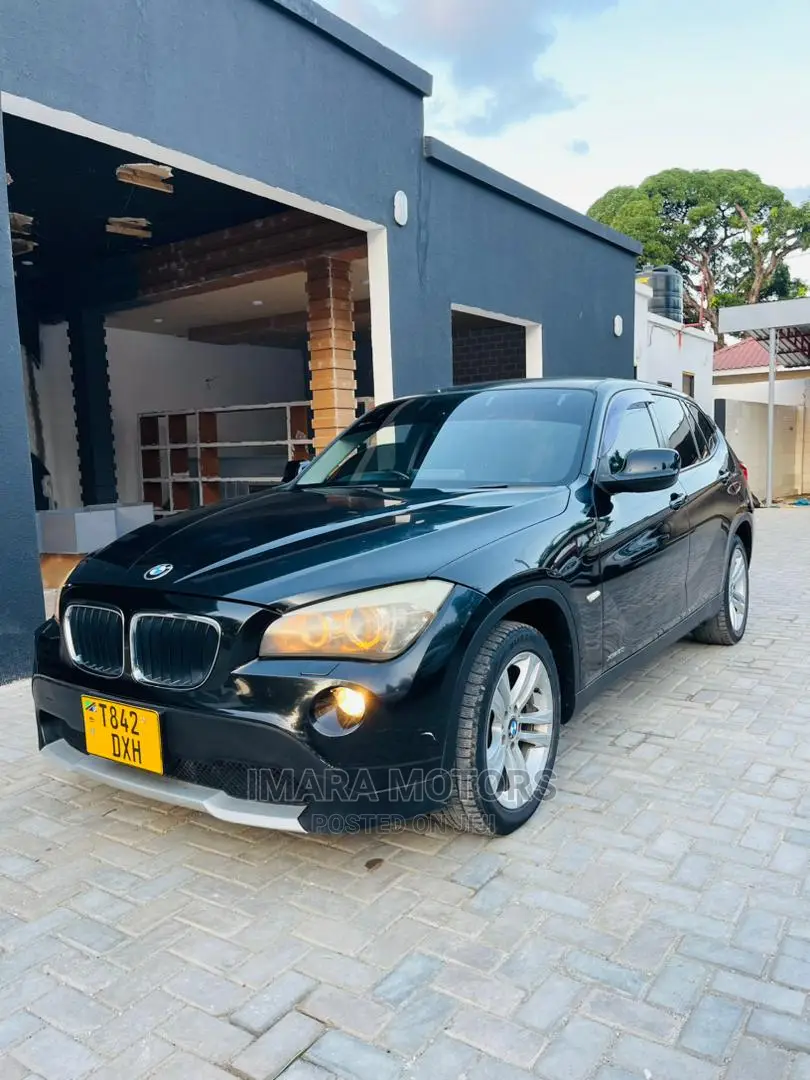BMW X1 2011 Black