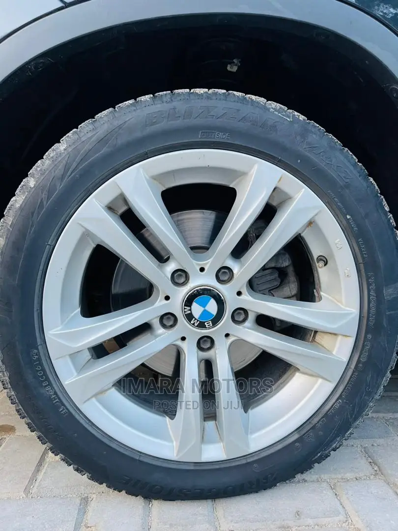 BMW X1 2011 Black