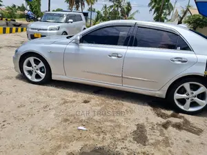 Toyota Mark X 2.5 RWD 2004 Silver